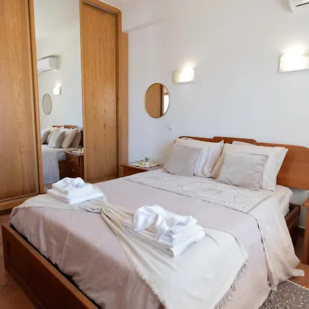 Luz Vieira ヴィラ *